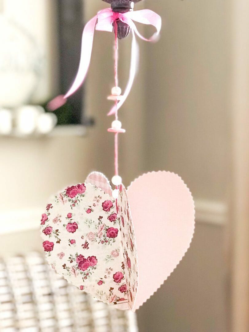 a-hanging-paper-heart-craft-county-road-407